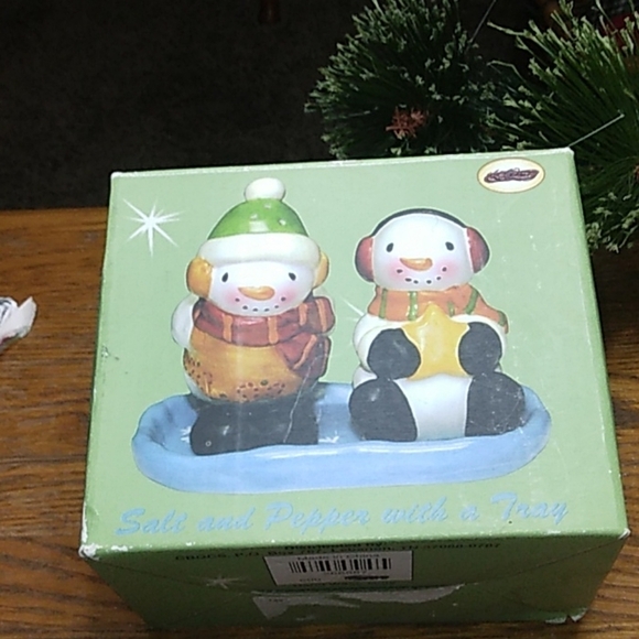 Holiday salt & pepper set - Picture 6 of 7